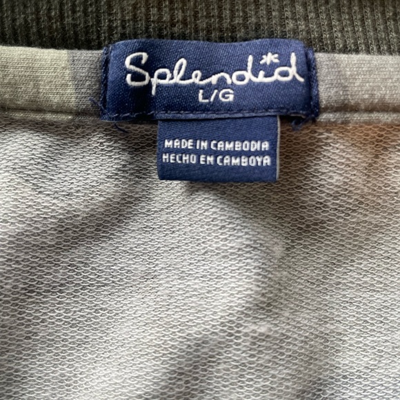 Splendid Camo Sweatshirt - size Large - Picture 5 of 5